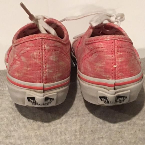 Girl’s Vans Fashion Sneakers - Picture 2 of 7